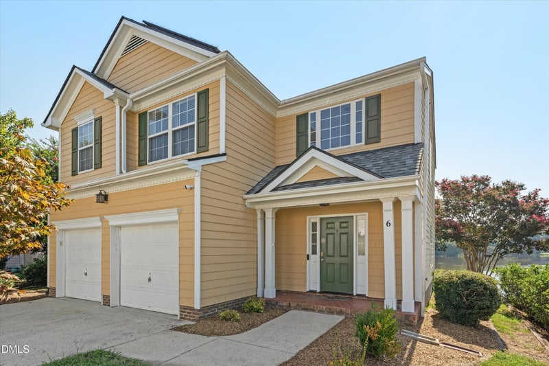 6 Spinnaker Ct, Durham, NC 27703