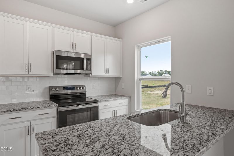 60 Bainbridge Ct #87, Angier, NC 27501