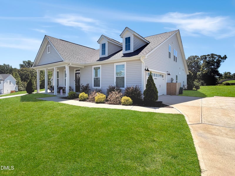 60 Claude Creek Dr, Smithfield, NC 27577