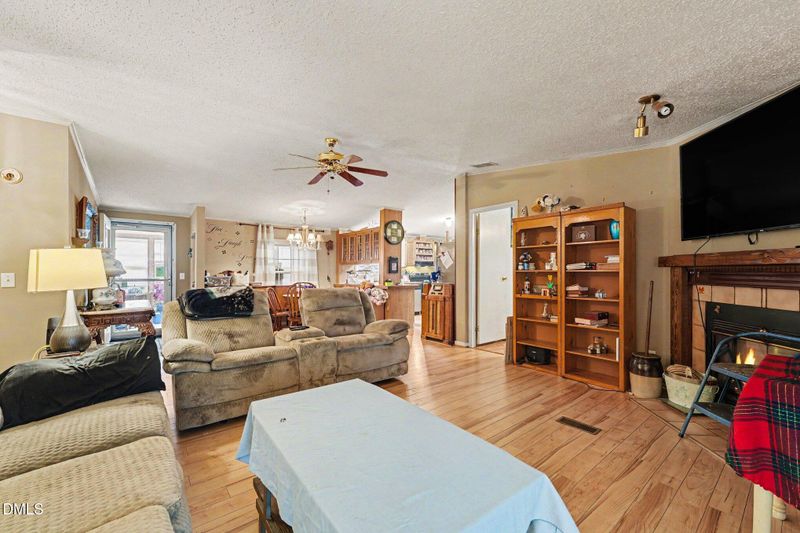 600 Mill Creek Church Rd, Four Oaks, NC 27524