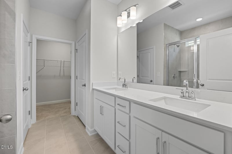 601 Crescent Wood Trl, Zebulon, NC 27597
