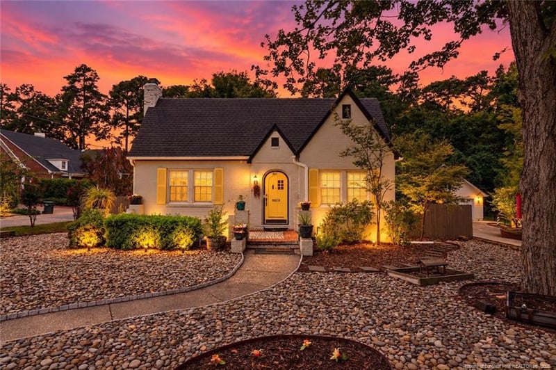 601 Westmont Dr, Fayetteville, NC 28305