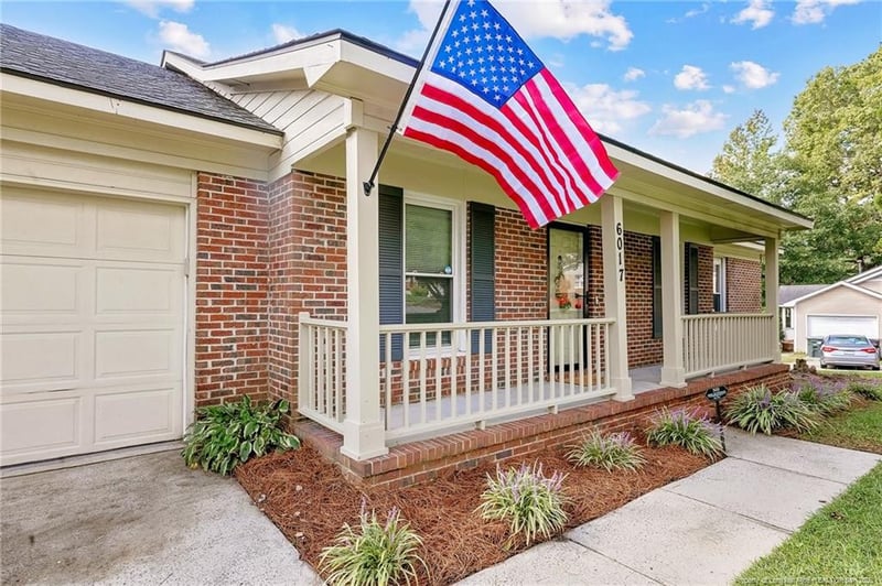 6017 Dunbridge Dr, Fayetteville, NC 28314