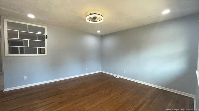 6018 Elstree Pl, Fayetteville, NC 28314