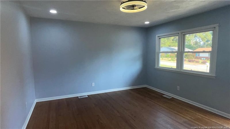 6018 Elstree Pl, Fayetteville, NC 28314