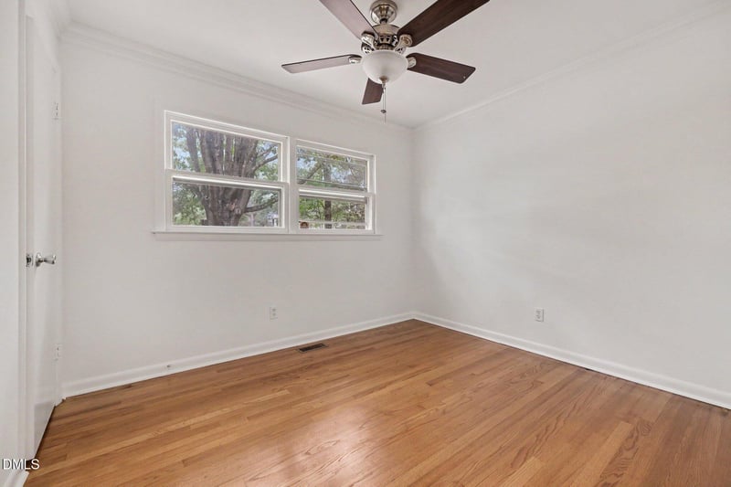 602 Eden Ln, Chapel Hill, NC 27517