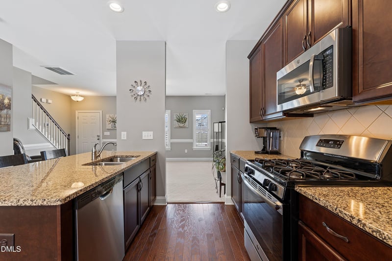 603 Lakemont Dr, Clayton, NC 27520