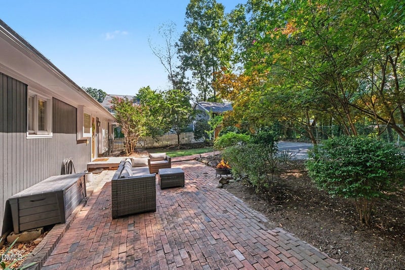 603 Smith Level Rd, Chapel Hill, NC 27516