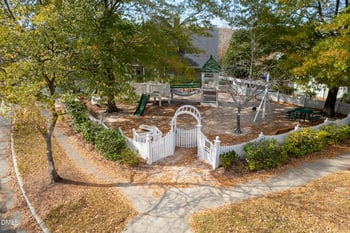 604 Copperline Dr #201, Chapel Hill, NC 27516