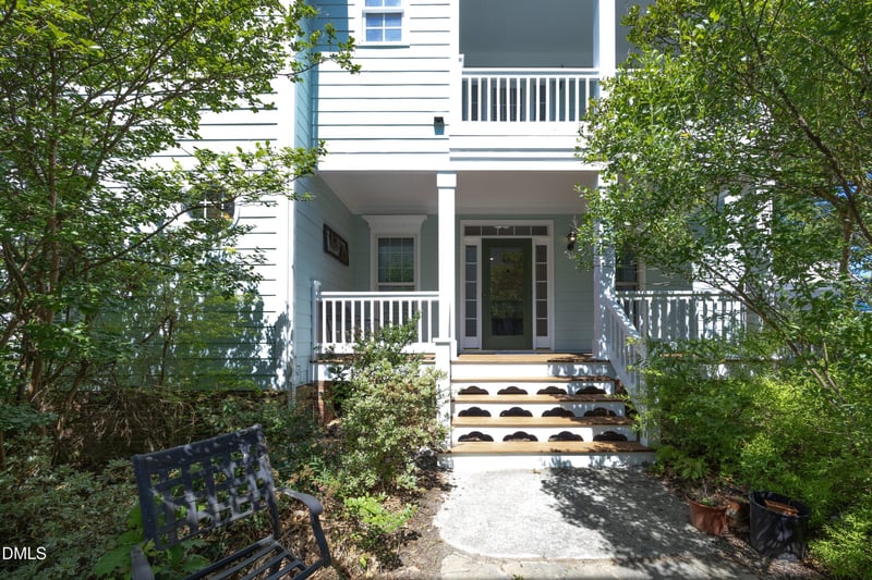605 Carpenter Town Ln, Cary, NC 27519