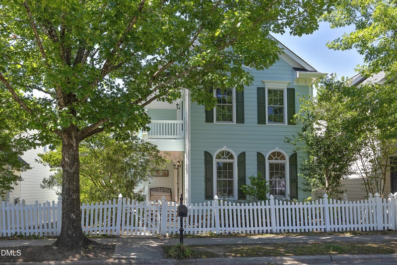 605 Carpenter Town Ln, Cary, NC 27519