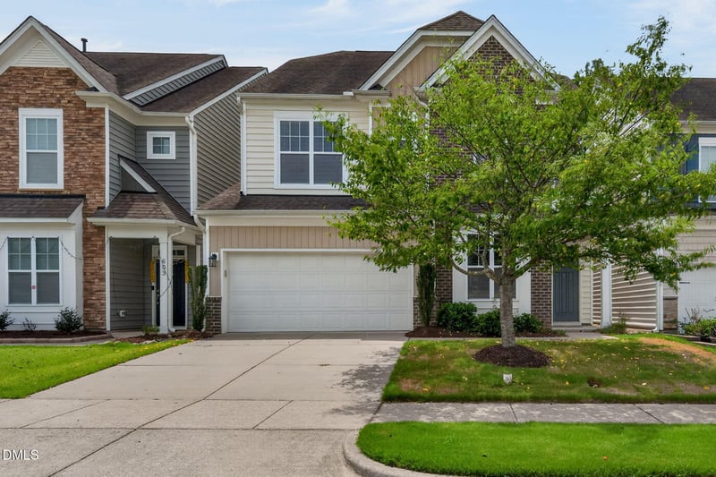 605 Finnbar Dr, Cary, NC 27519