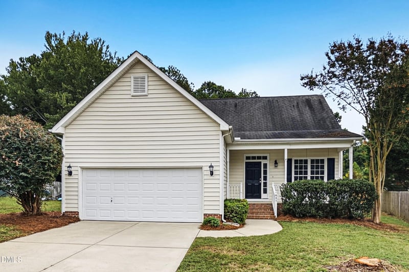605 Stoningham Pl, Wake Forest, NC 27587
