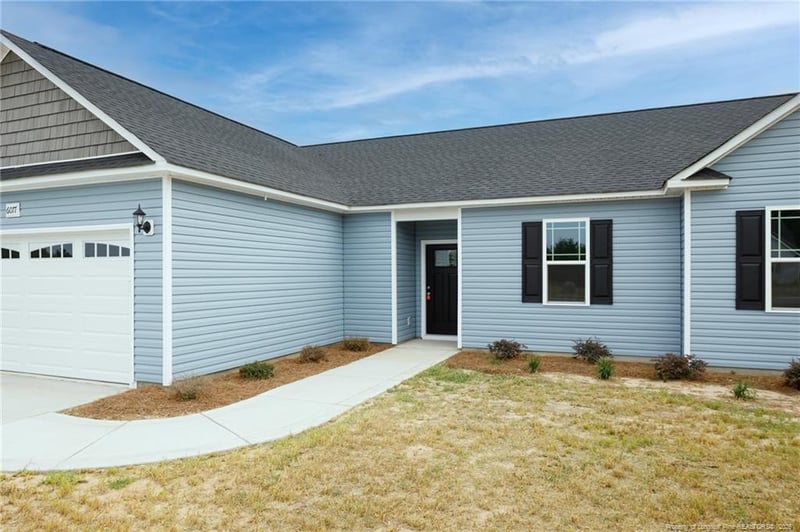 6077 Ari Ct, Fayetteville, NC 28312