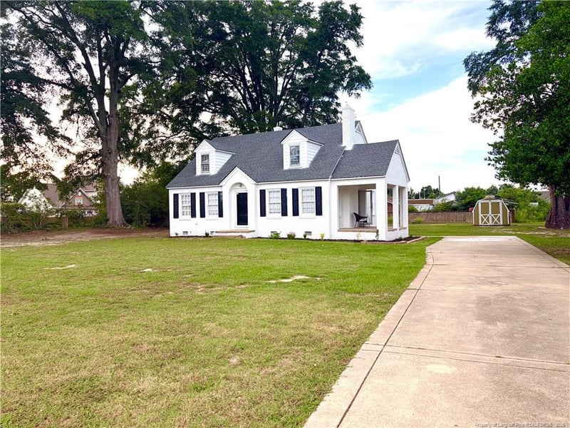608 Fair St, Fayetteville, NC 28306