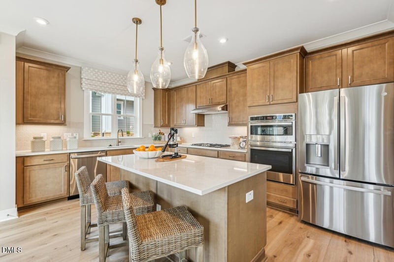 608 Hillfarm Dr, Wake Forest, NC 27587