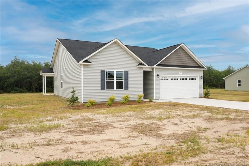 6080 Ari Ct, Fayetteville, NC 28312