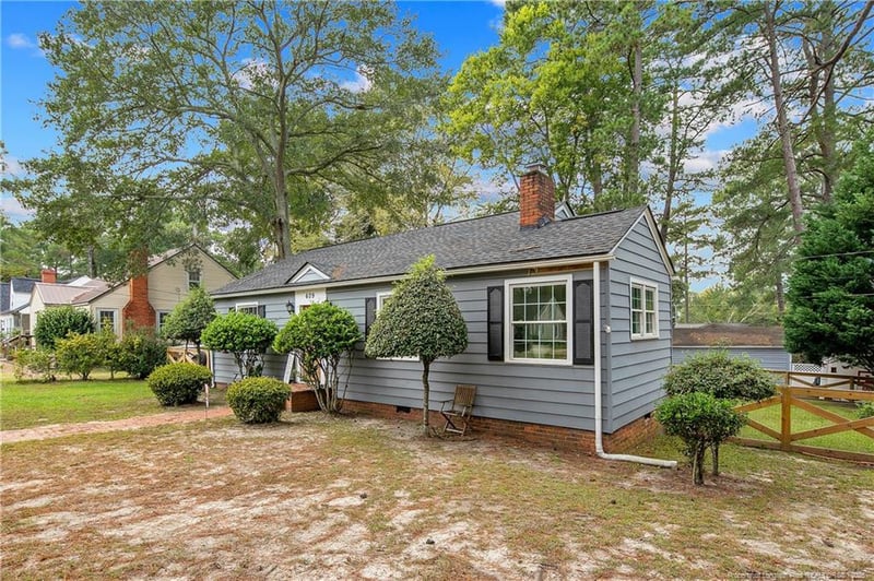 609 Pearl St, Fayetteville, NC 28303