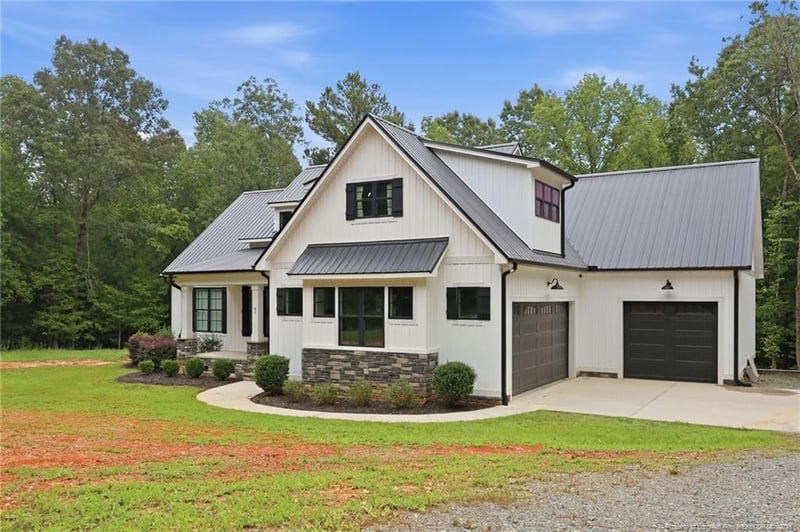 61 Erma Thomas Ln, Sanford, NC 27330