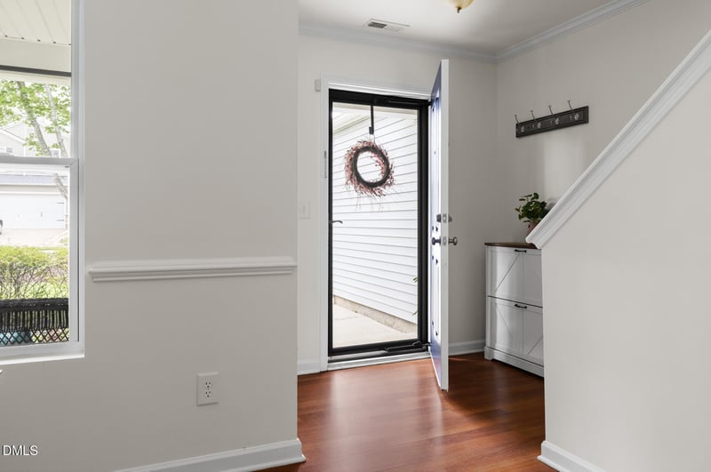 610 Collington Dr, Mebane, NC 27302