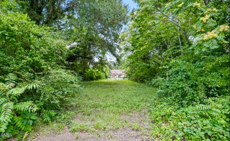 610 E Elm St, Goldsboro, NC 27530