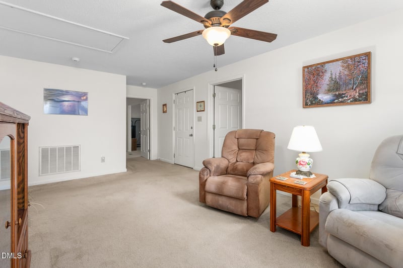 610 Larry Ave, Graham, NC 27253