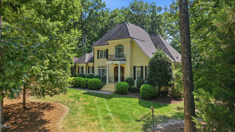 6102 Treyburn Point Dr, Durham, NC 27712