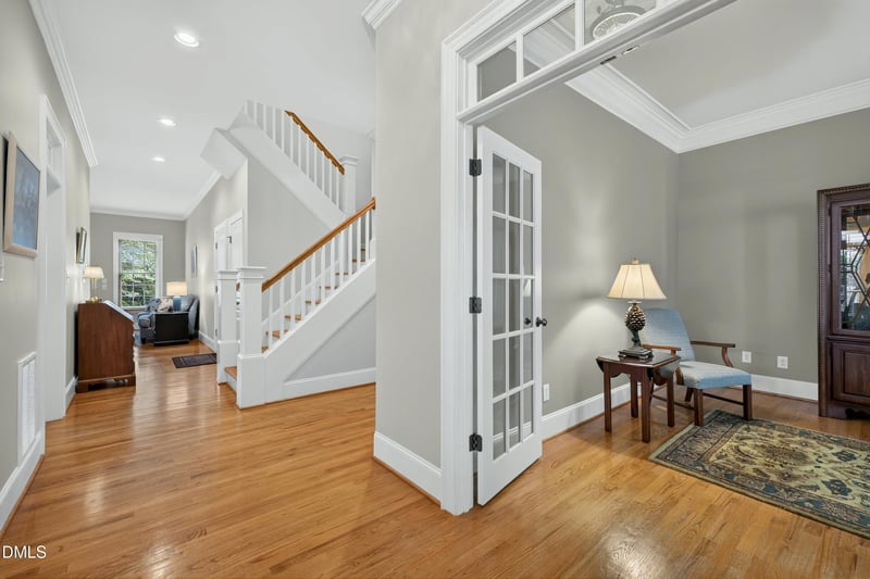 612 Crossway Ln, Holly Springs, NC 27540
