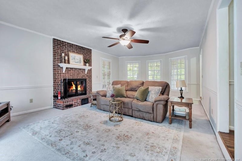 612 Southview Cir, Fayetteville, NC 28311