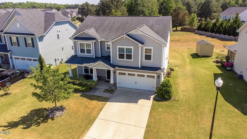 613 Golden Plum Ln, Zebulon, NC 27597