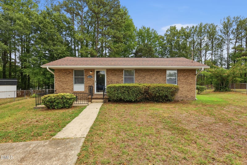 613 Juno Ct, Raleigh, NC 27610