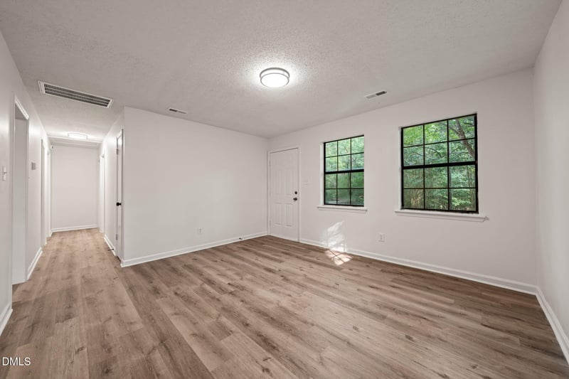 613 Locust Rd, Hillsborough, NC 27278