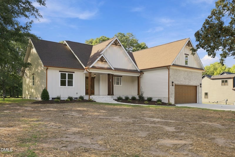 613 Pearces Rd, Zebulon, NC 27597