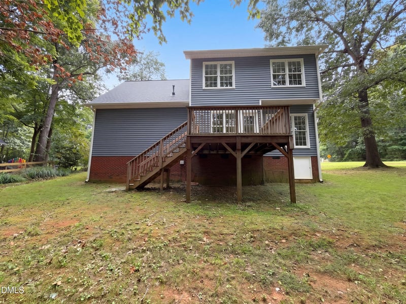 614 Lafayette Dr, Hillsborough, NC 27278