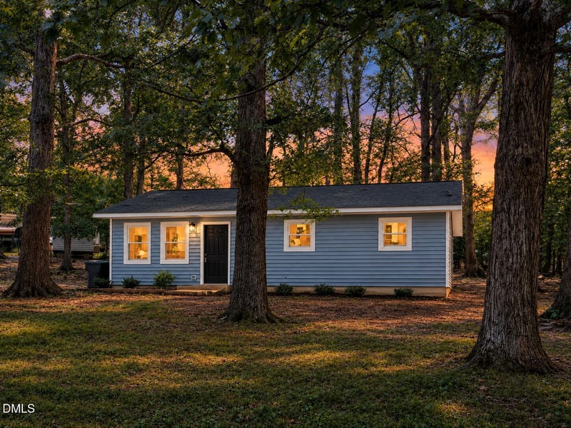 614 Locust Rd, Hillsborough, NC 27278
