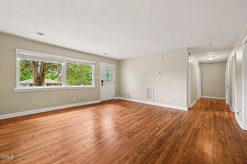 615 Hope Ave, Durham, NC 27707