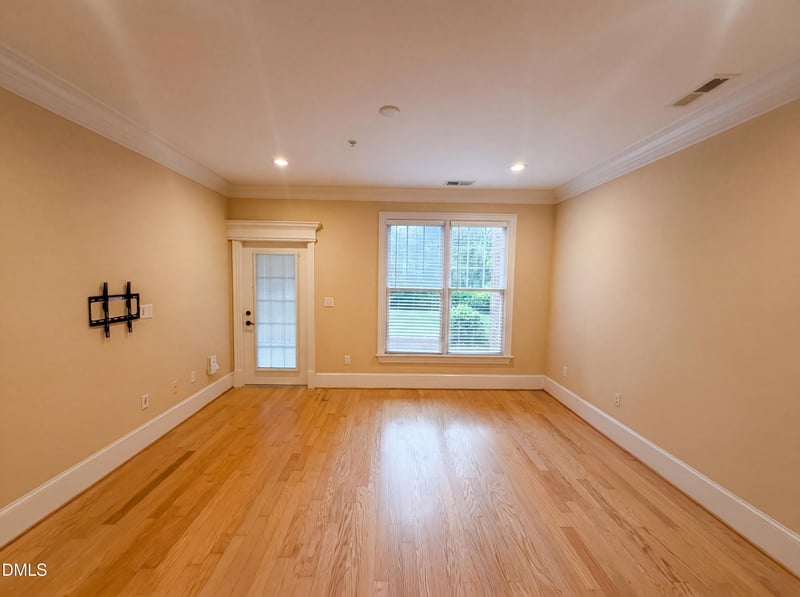 617 Waterford Lake Dr, Cary, NC 27519