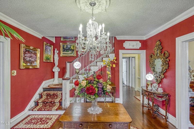 618 S Fifth St, Mebane, NC 27302