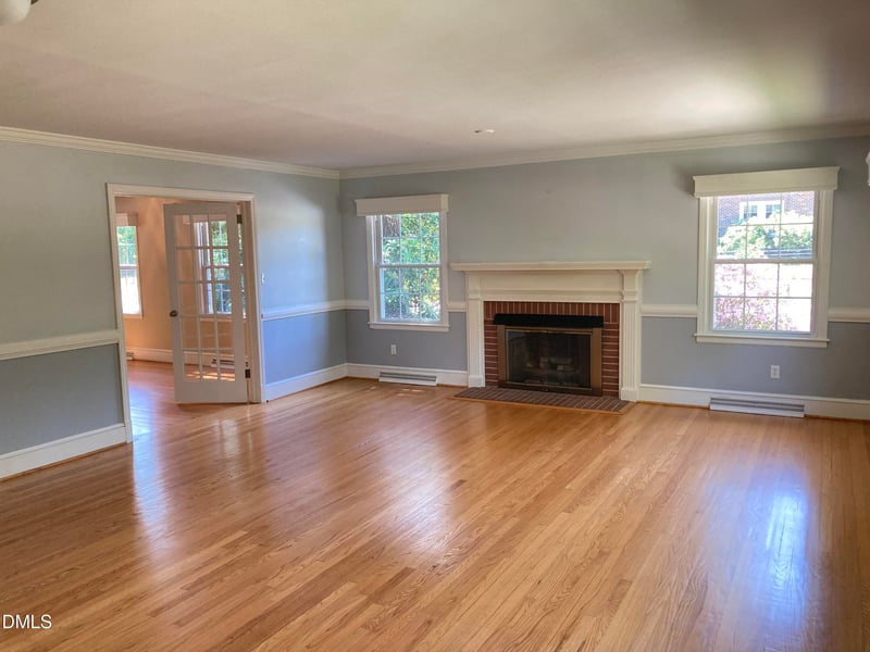 619 S Fifth St, Mebane, NC 27302