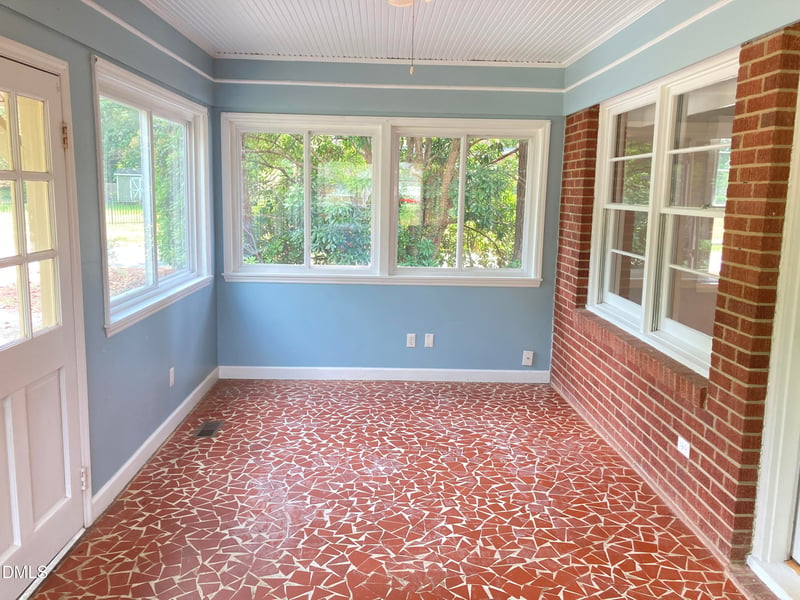 619 S Fifth St, Mebane, NC 27302