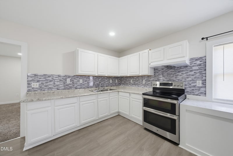 6209 Old Fairground Rd, Benson, NC 27504