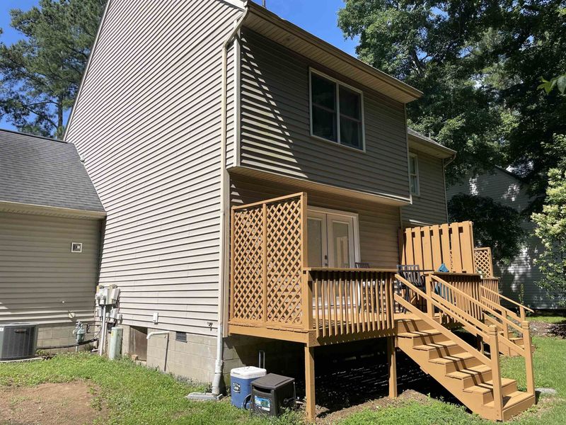 621-623 Wait Ave, Wake Forest, NC 27587