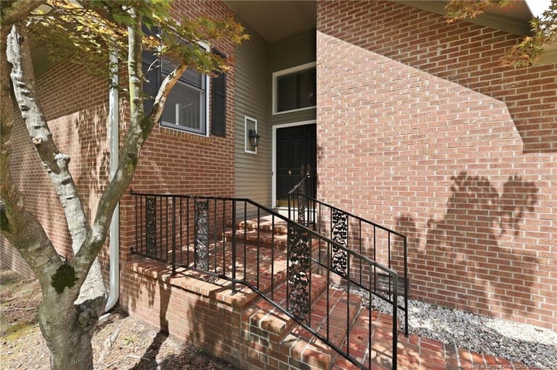 621 Georgetown Cir, Fayetteville, NC 28314