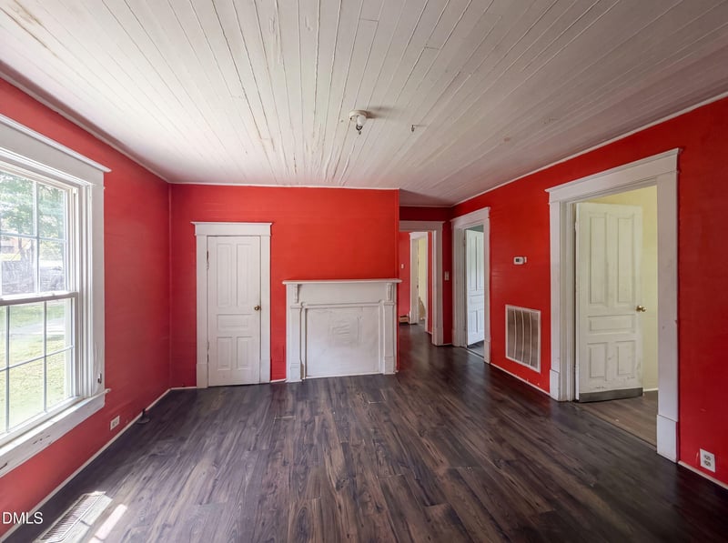 621 Mciver St, Sanford, NC 27330