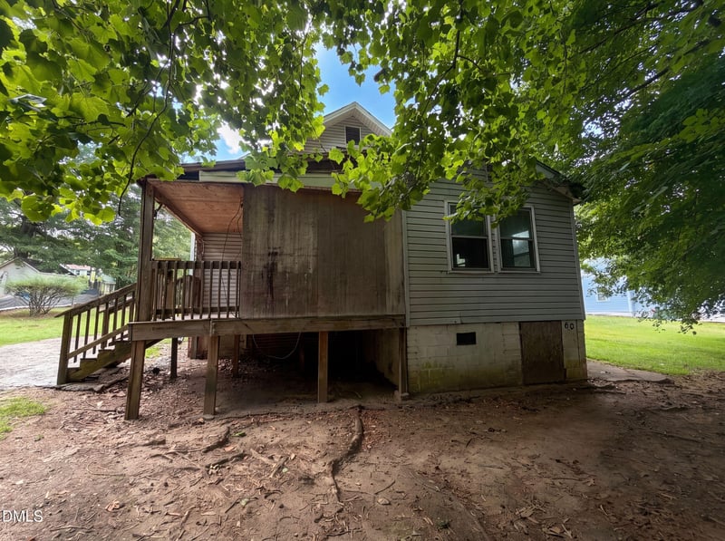 621 Mciver St, Sanford, NC 27330