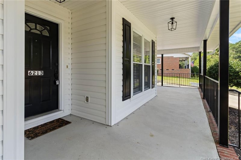 6213 Burnside Pl, Fayetteville, NC 28311