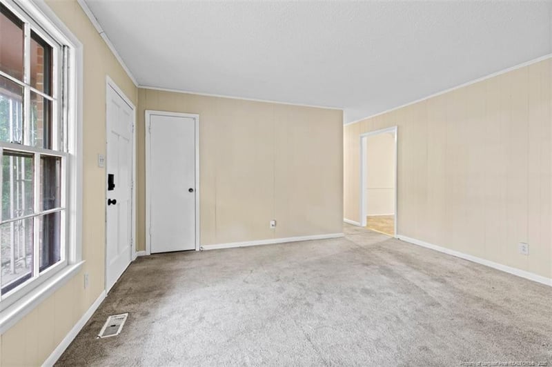 6213 Sabine Dr, Fayetteville, NC 28303