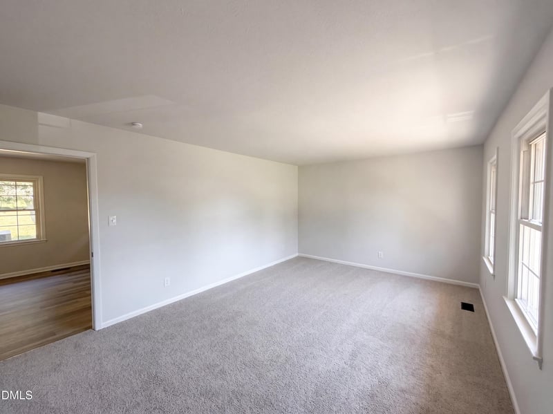 6216 Tiree Dr, Fayetteville, NC 28304