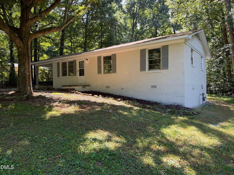 6220 Paylor St, Mebane, NC 27302