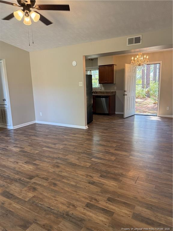 6221 Bretton Woods Dr, Hope Mills, NC 28348